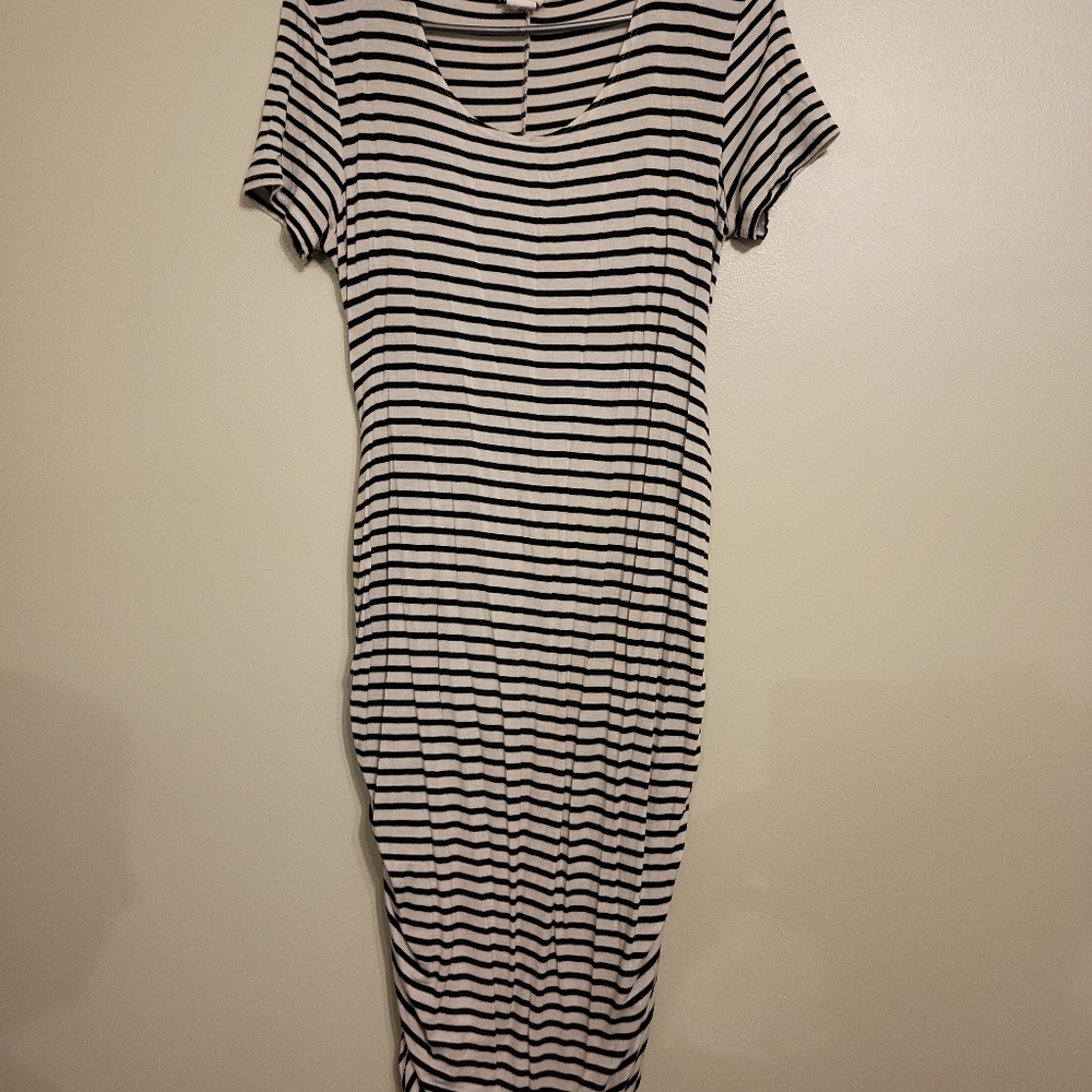 Maternity dress